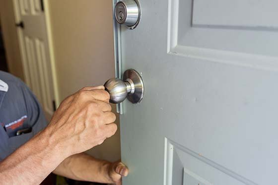 Local Residential Locksmiths & AutoCommercial Support in Denver, CO