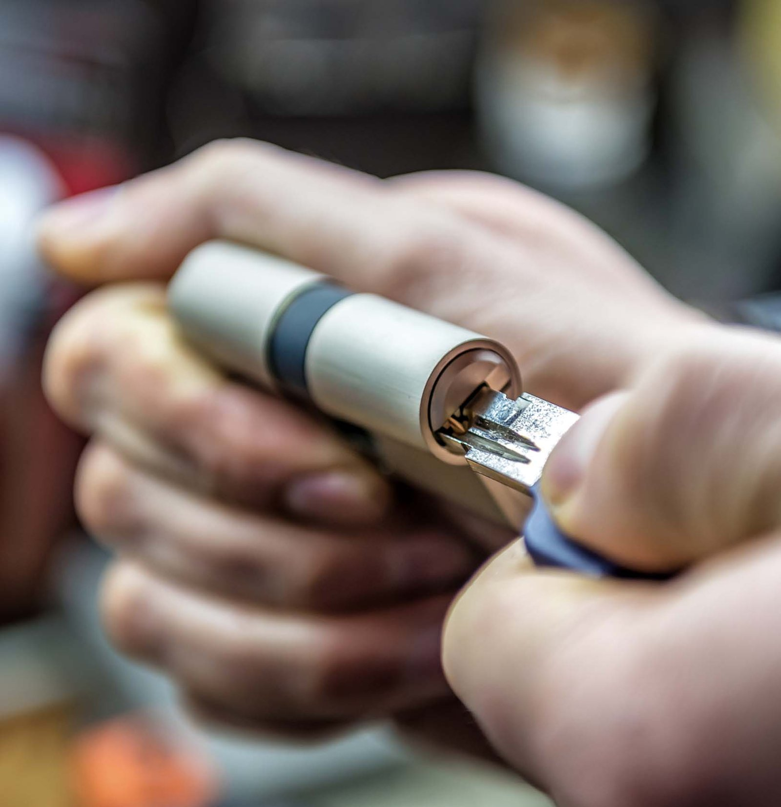 Professional Locksmiths for Vehicles in Centennial, CO
